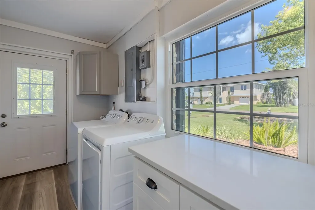 820 Blue Heron Boulevard Ruskin FL 33570
