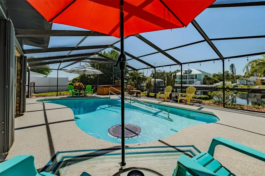 820 Blue Heron Boulevard Ruskin FL 33570