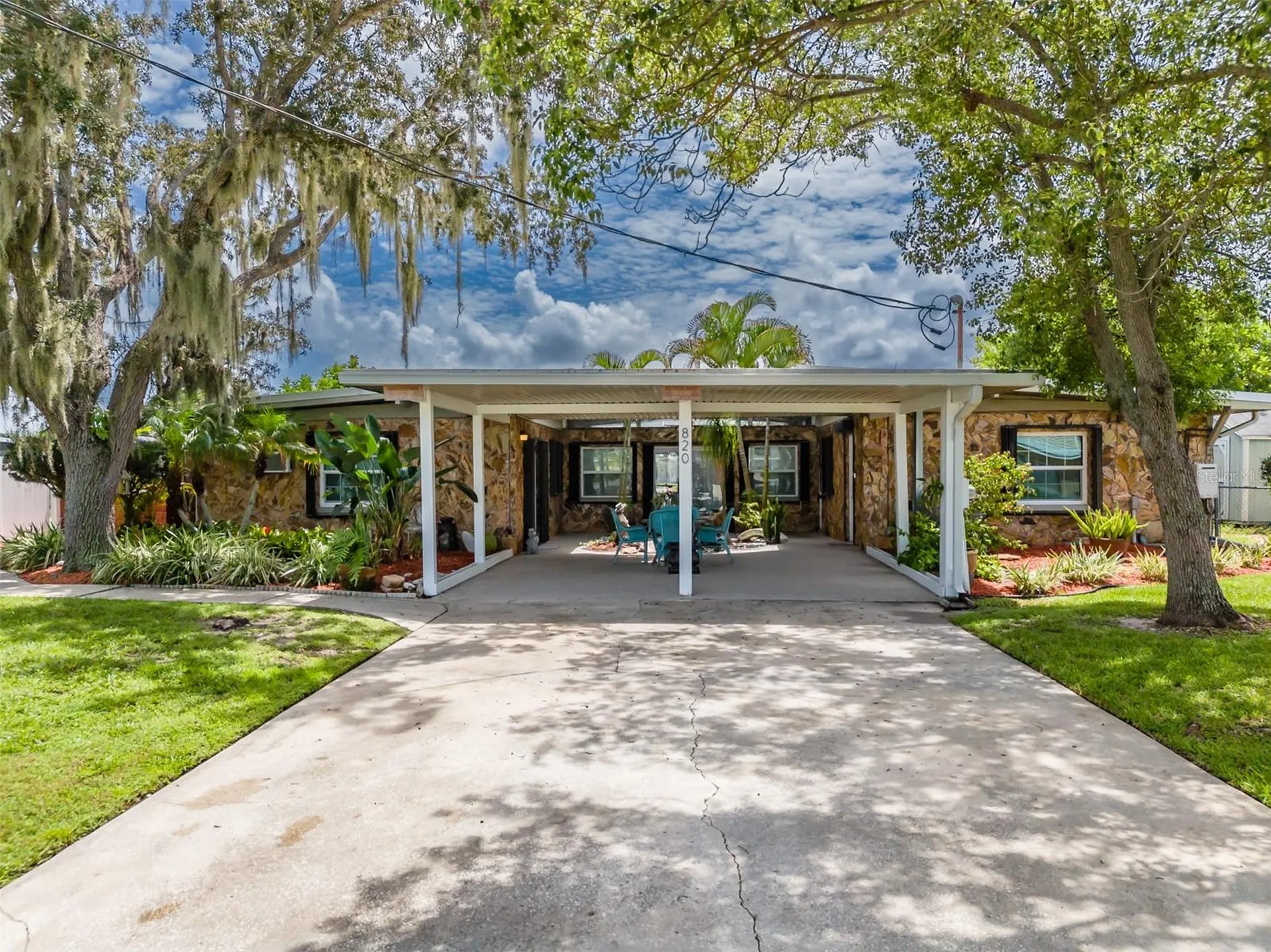 820 Blue Heron Boulevard Ruskin FL 33570