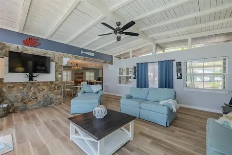 820 Blue Heron Boulevard Ruskin FL 33570
