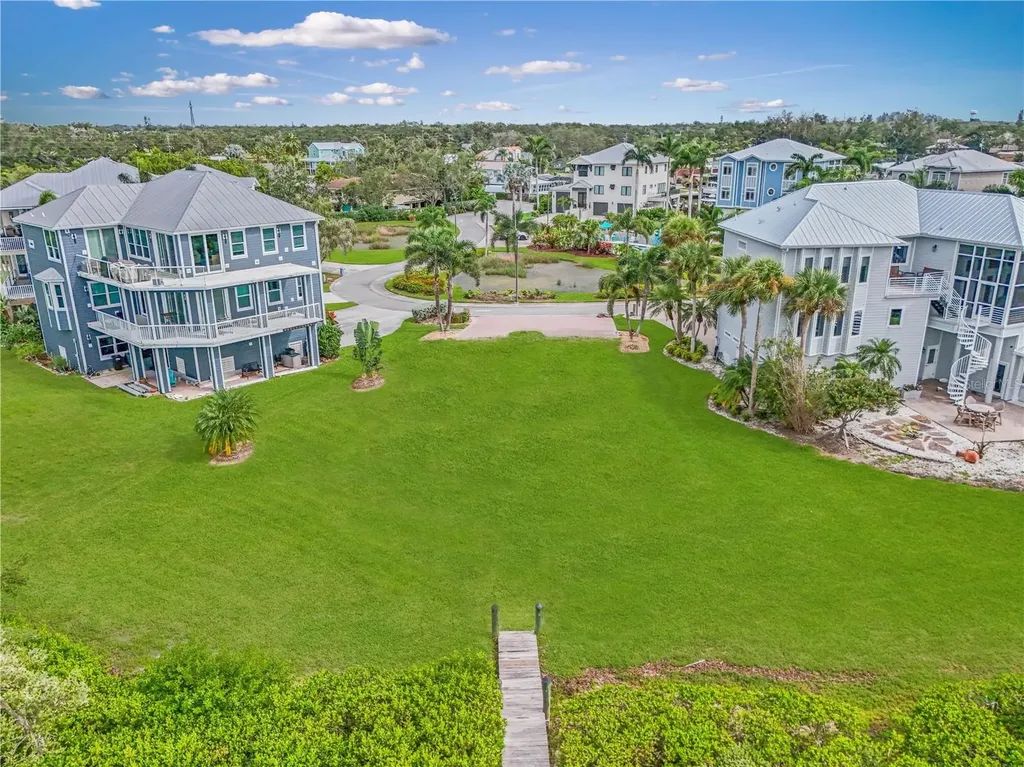 5539 2nd Avenue Circle W Palmetto FL 34221