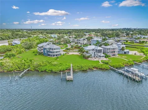 5539 2nd Avenue Circle W Palmetto FL 34221