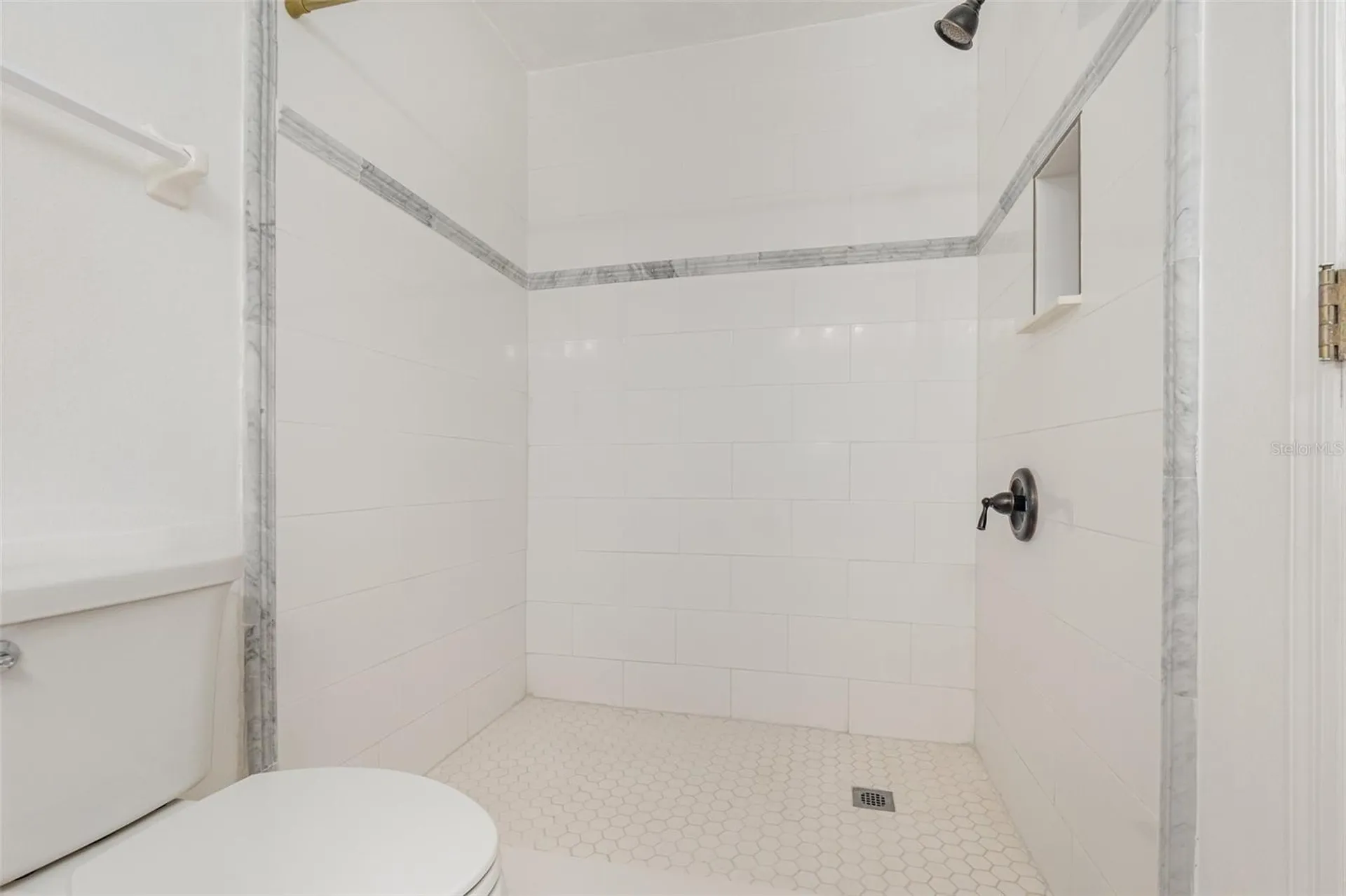 2548 Albion Avenue Orlando FL 32833