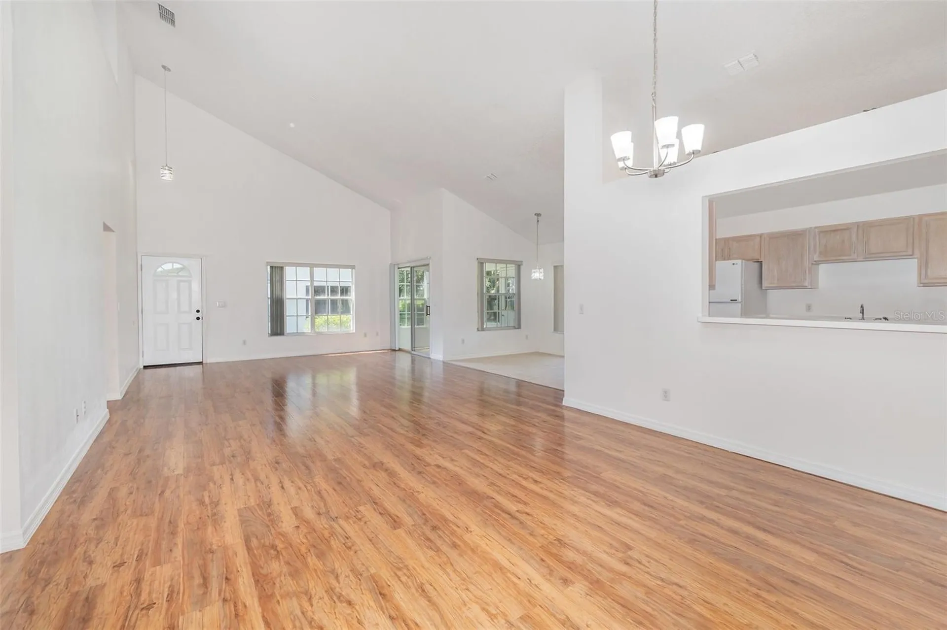 2548 Albion Avenue Orlando FL 32833