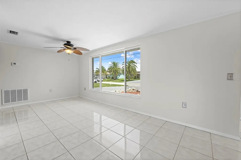 12629 2nd Isle Hudson FL 34667