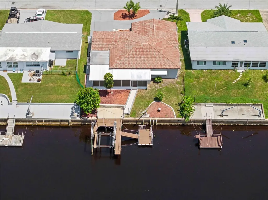 12629 2nd Isle Hudson FL 34667