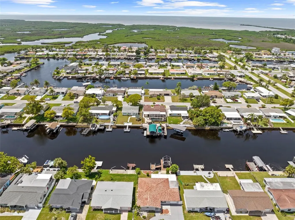 12629 2nd Isle Hudson FL 34667