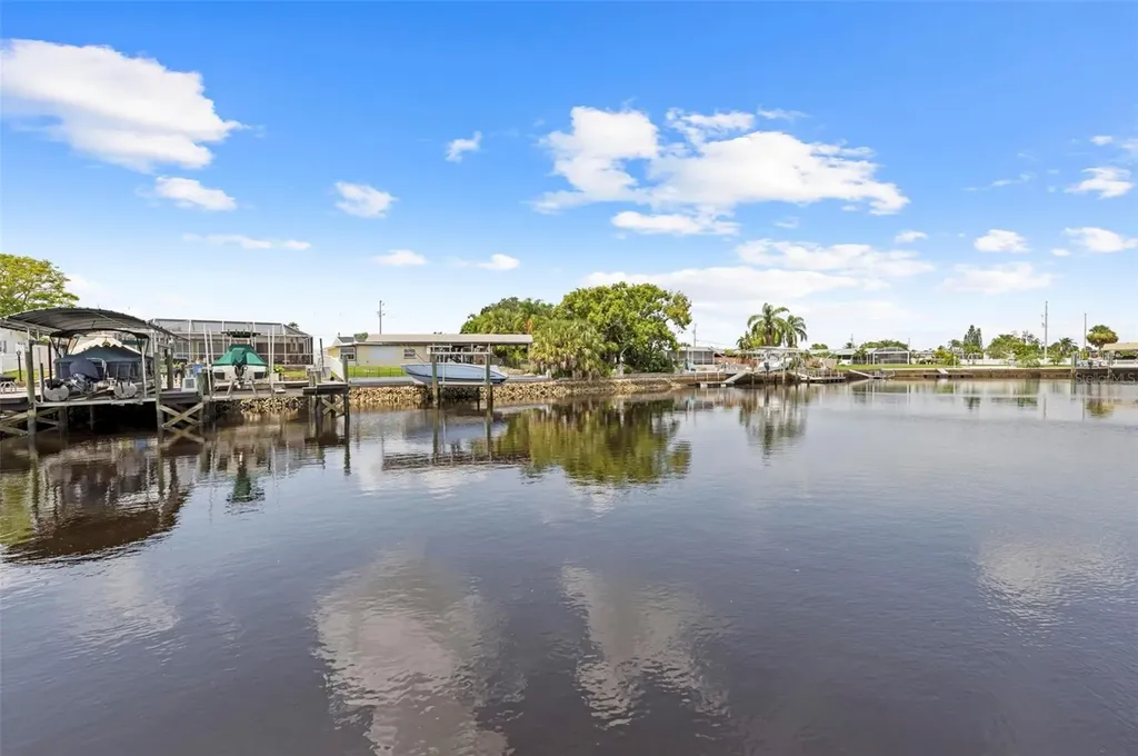 12629 2nd Isle Hudson FL 34667