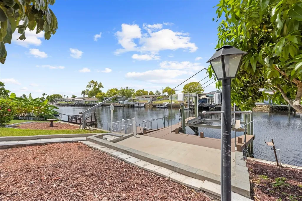 12629 2nd Isle Hudson FL 34667