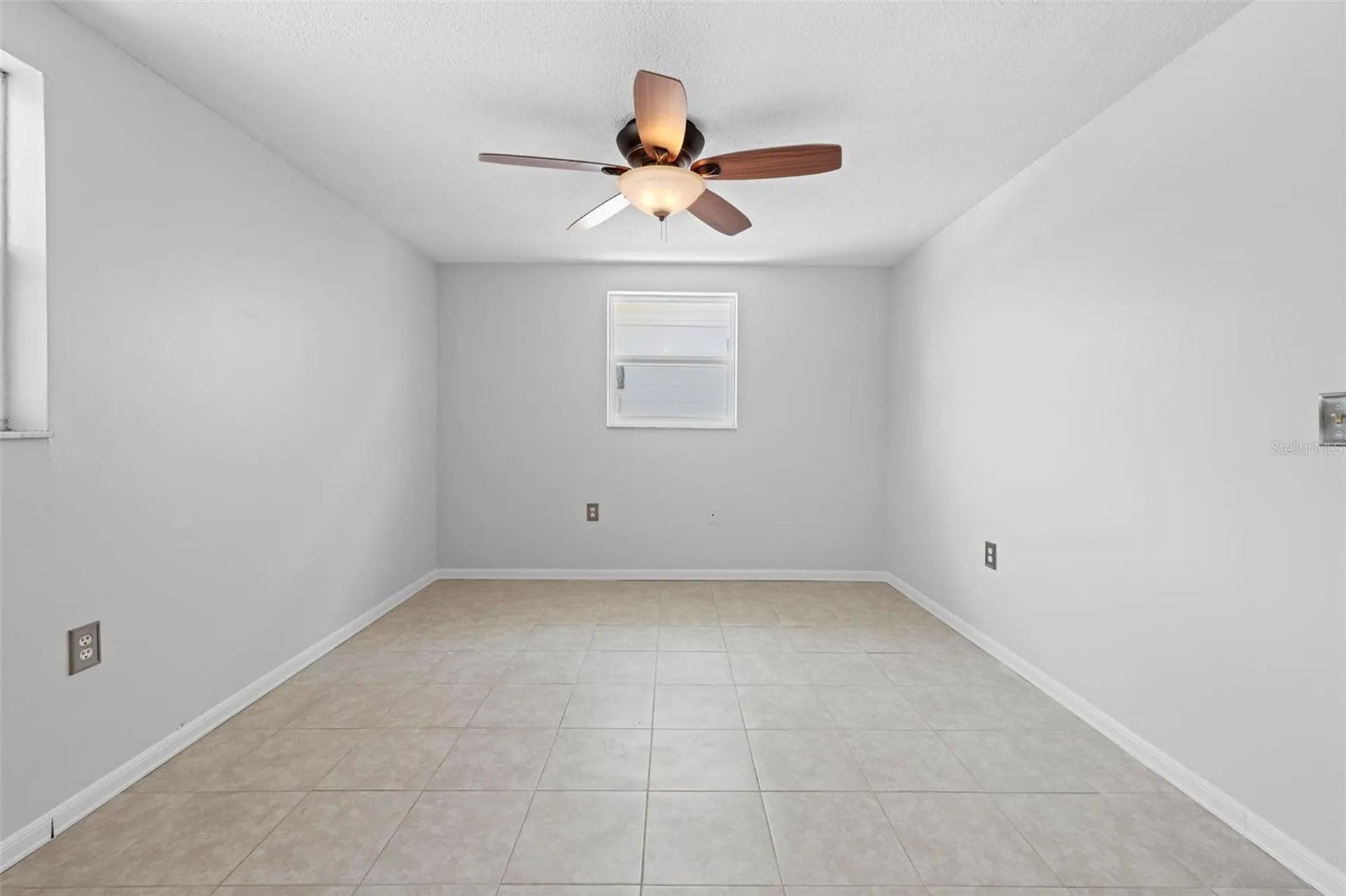 12629 2nd Isle Hudson FL 34667