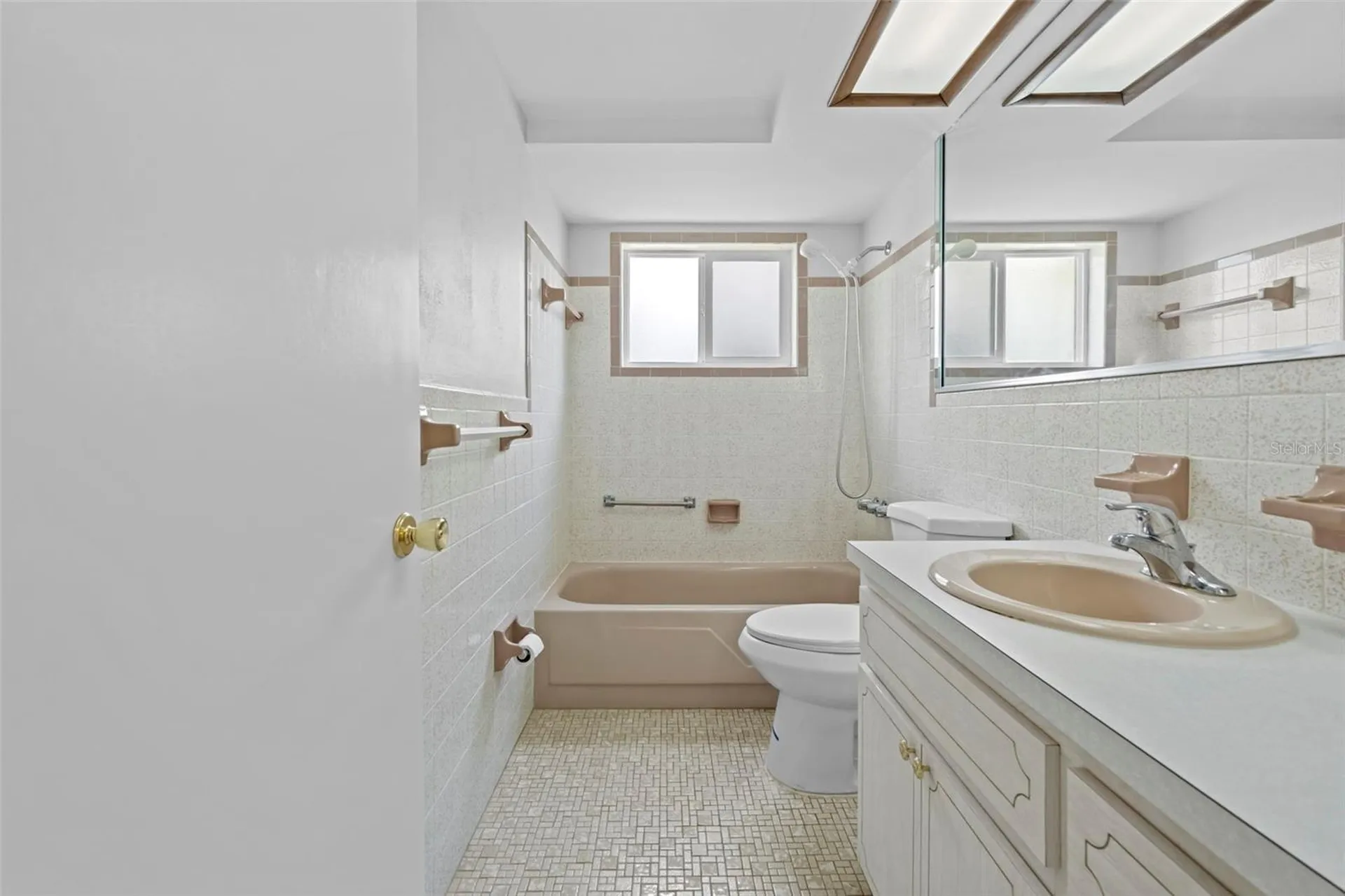 12629 2nd Isle Hudson FL 34667