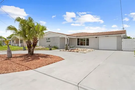 12629 2nd Isle Hudson FL 34667
