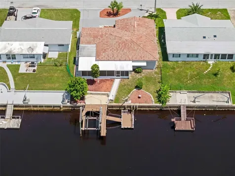 12629 2nd Isle Hudson FL 34667