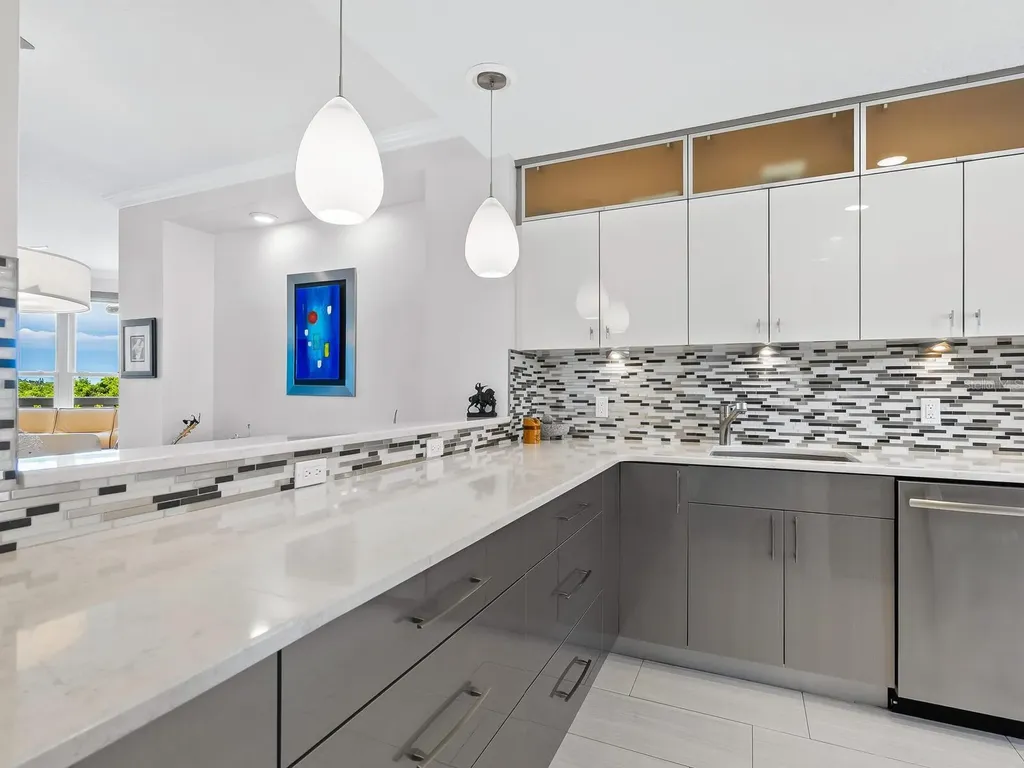 5420 Eagles Point Circle Sarasota FL 34231