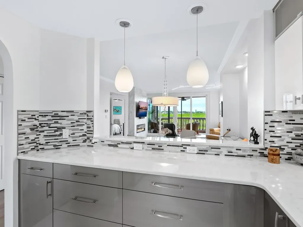 5420 Eagles Point Circle Sarasota FL 34231