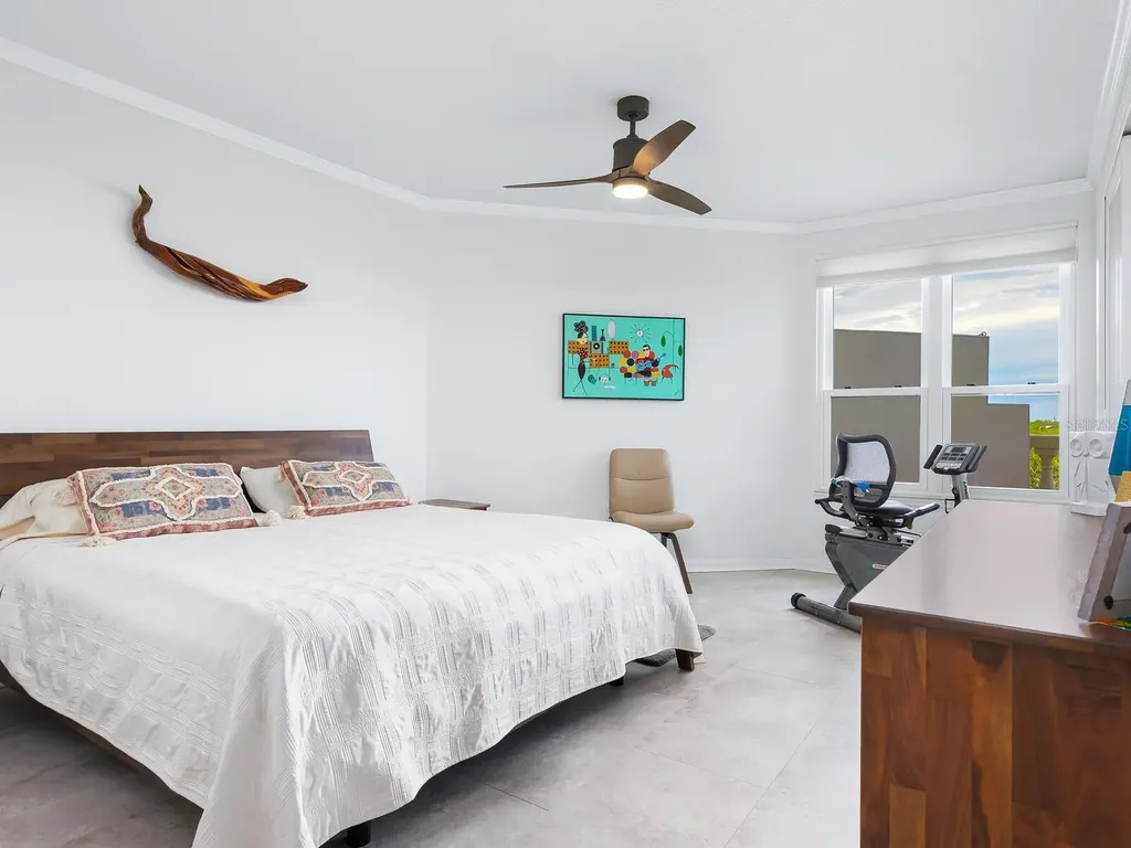5420 Eagles Point Circle Sarasota FL 34231