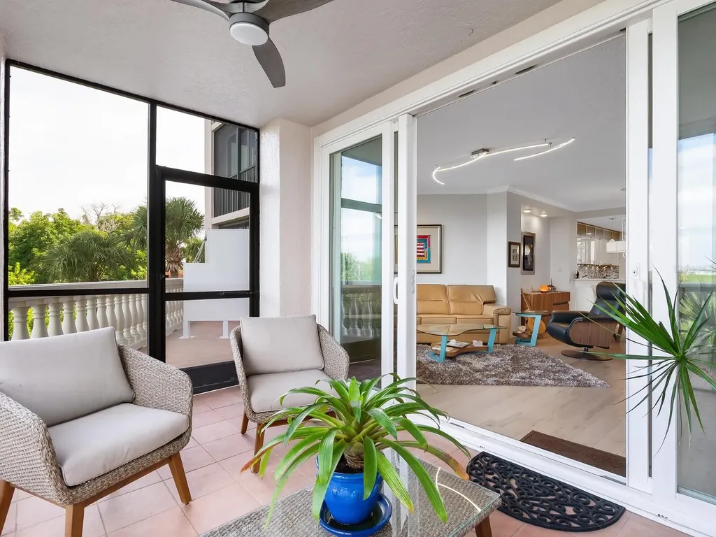 5420 Eagles Point Circle Sarasota FL 34231
