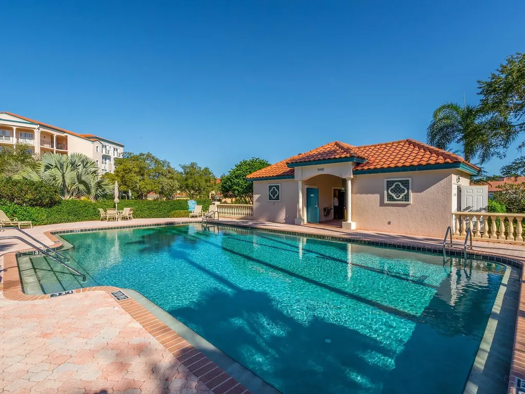 5420 Eagles Point Circle Sarasota FL 34231