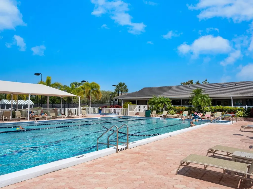 5420 Eagles Point Circle Sarasota FL 34231
