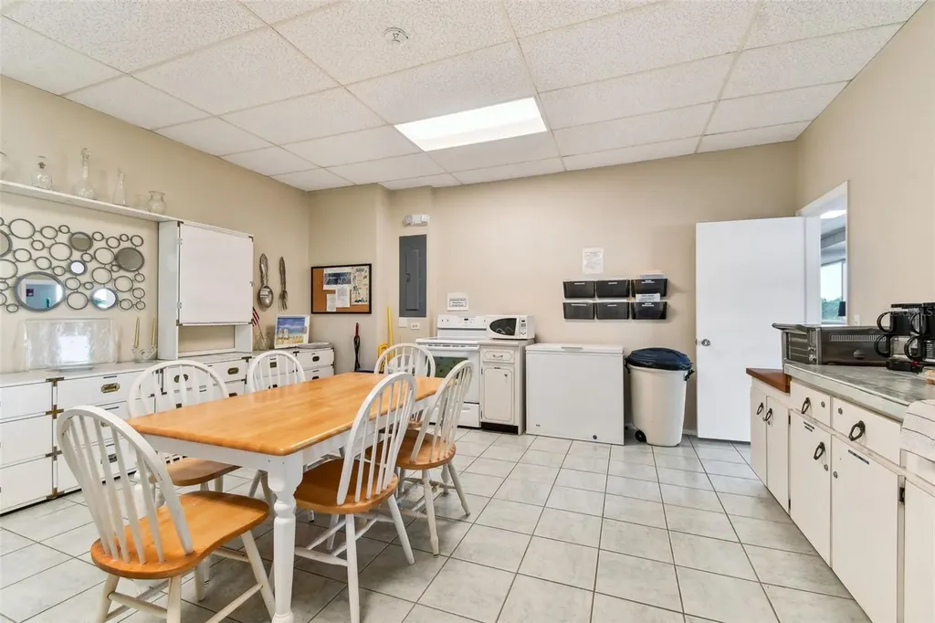 100 Bluff View Drive Belleair Bluffs FL 33770
