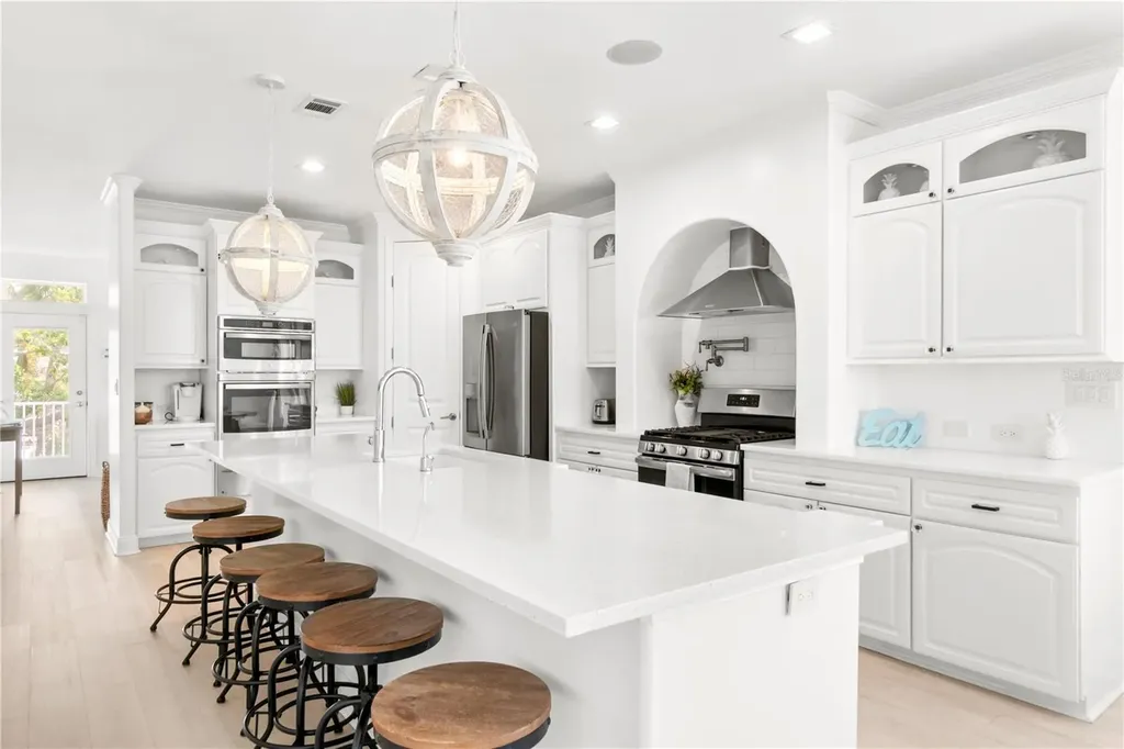 5365 Calle Florida Sarasota FL 34242