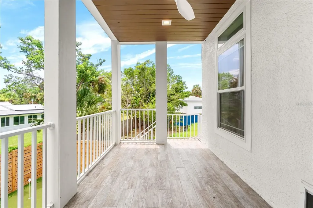 5365 Calle Florida Sarasota FL 34242