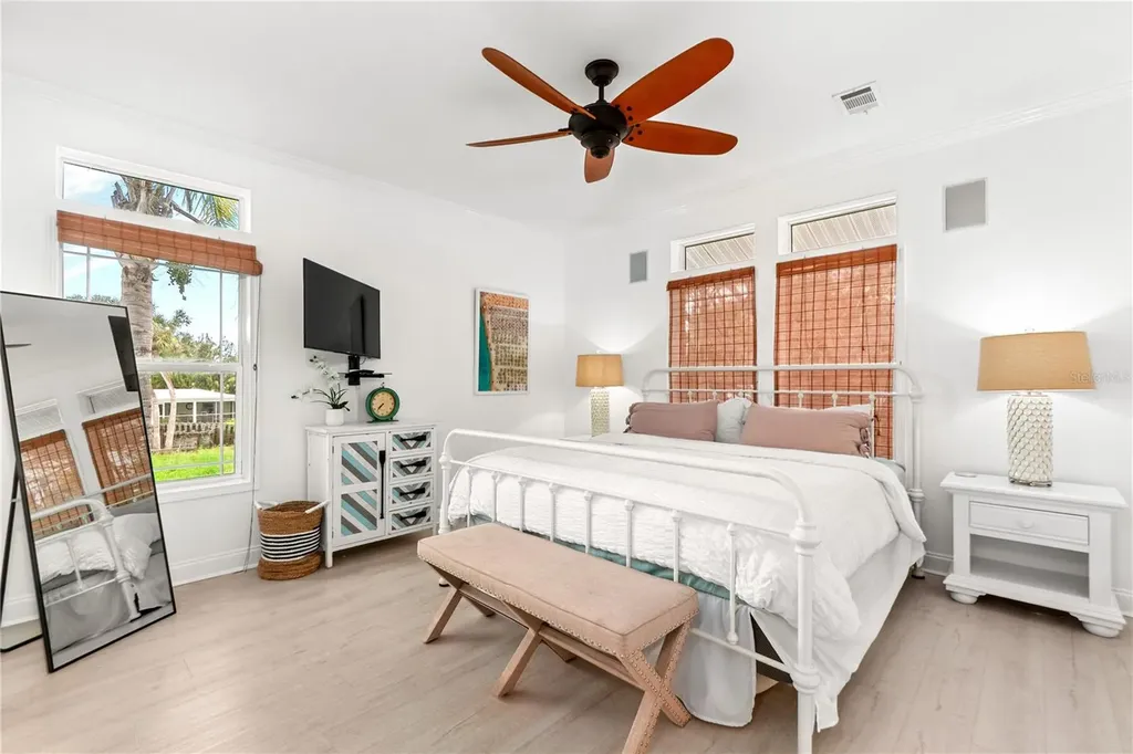 5365 Calle Florida Sarasota FL 34242