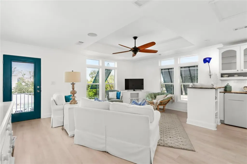 5365 Calle Florida Sarasota FL 34242