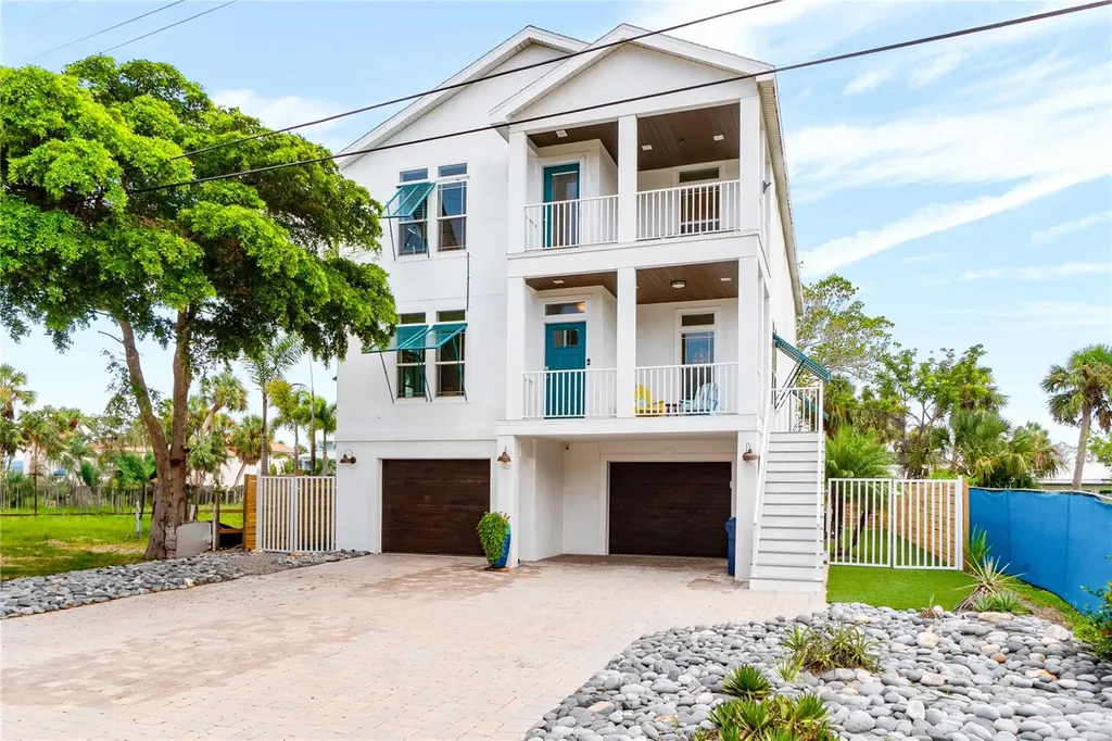 5365 Calle Florida Sarasota FL 34242