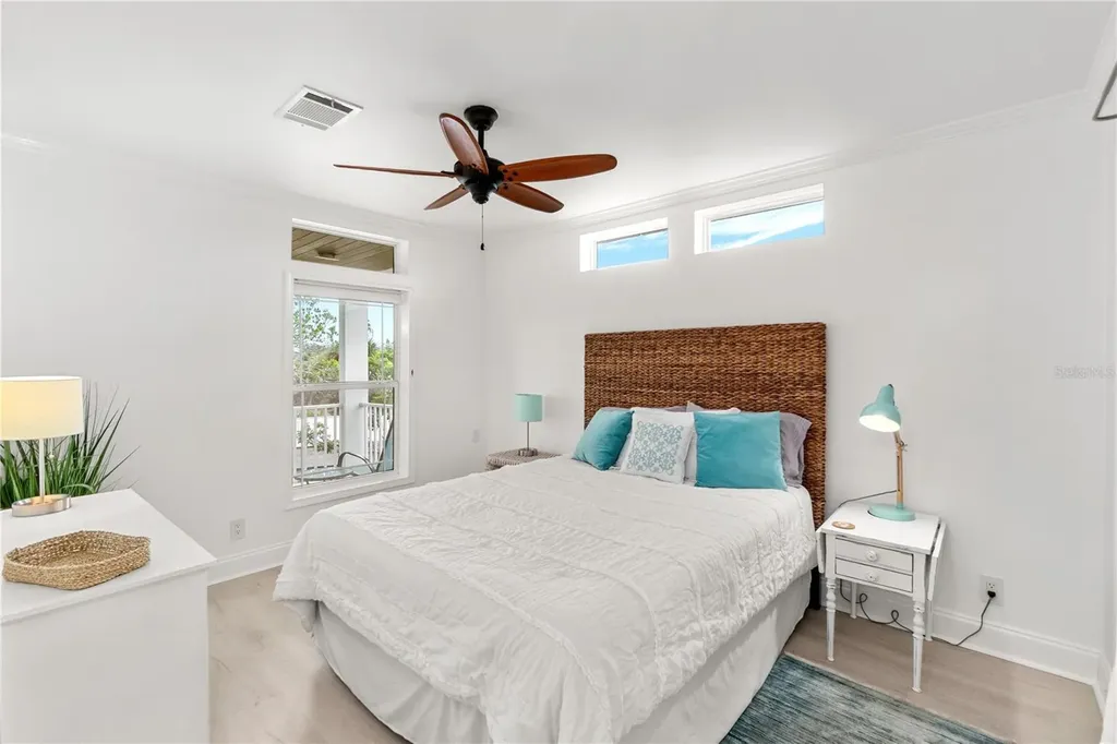 5365 Calle Florida Sarasota FL 34242