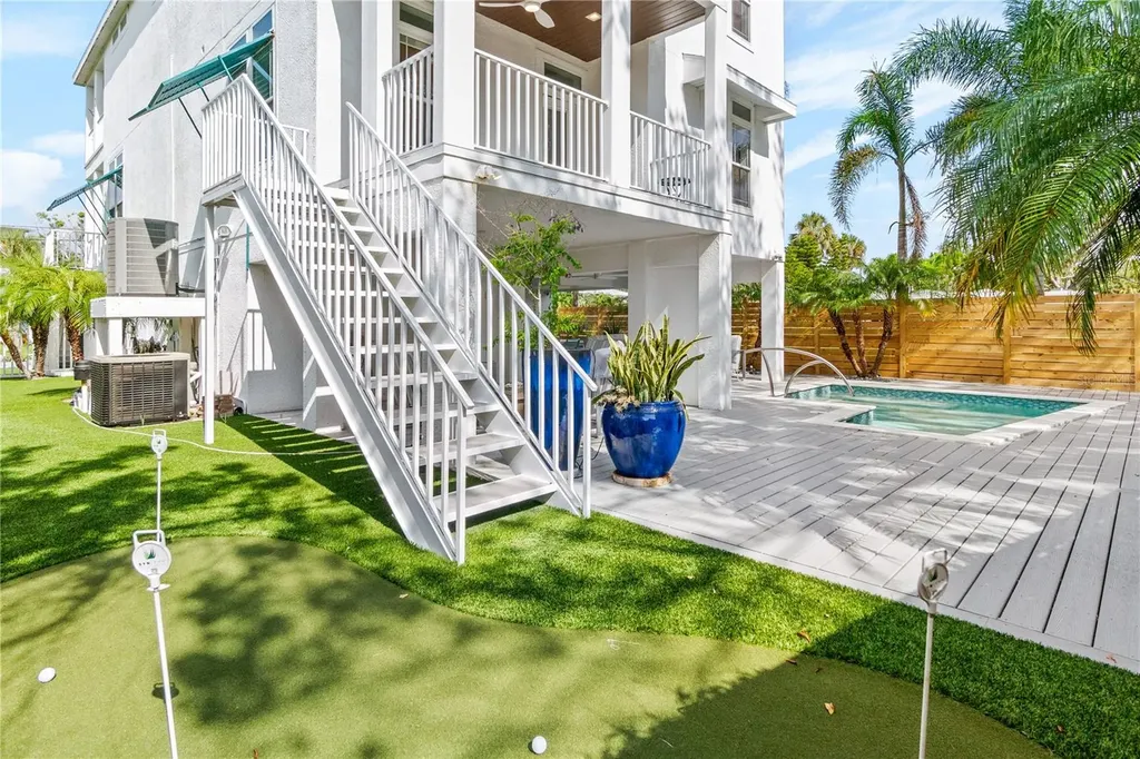 5365 Calle Florida Sarasota FL 34242