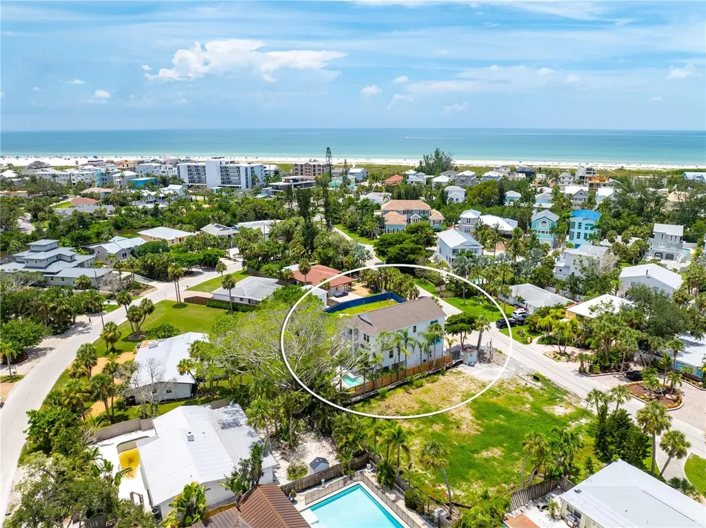 5365 Calle Florida Sarasota FL 34242