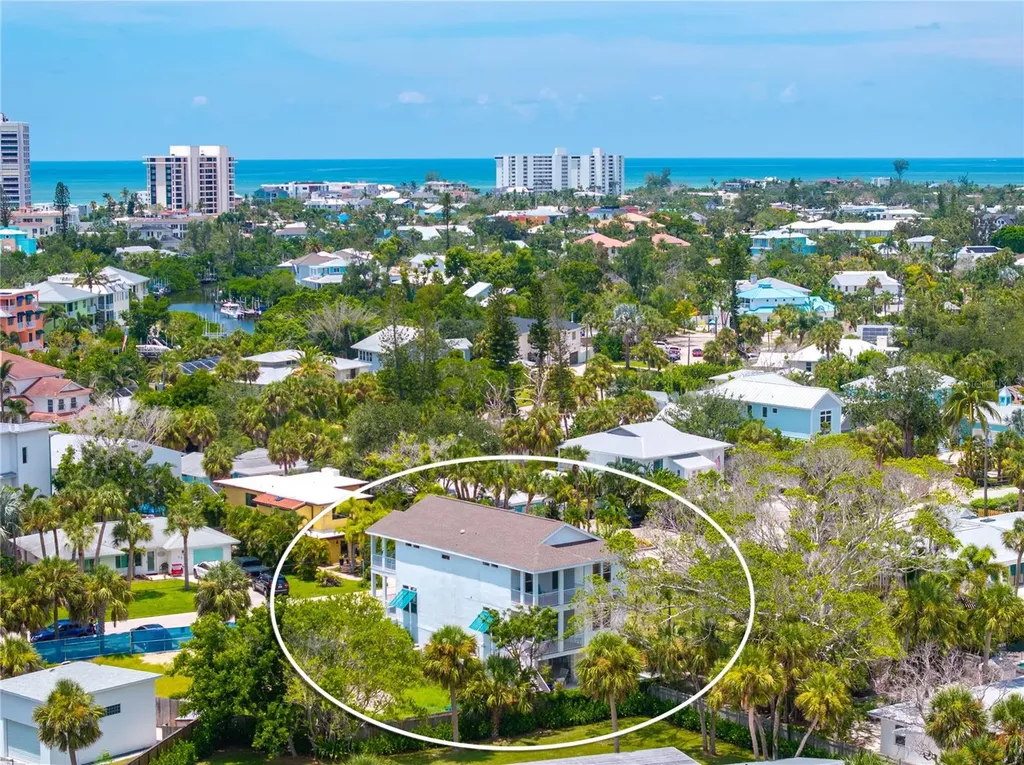5365 Calle Florida Sarasota FL 34242