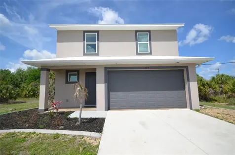 272 Pelton Circle Port Charlotte FL 33954