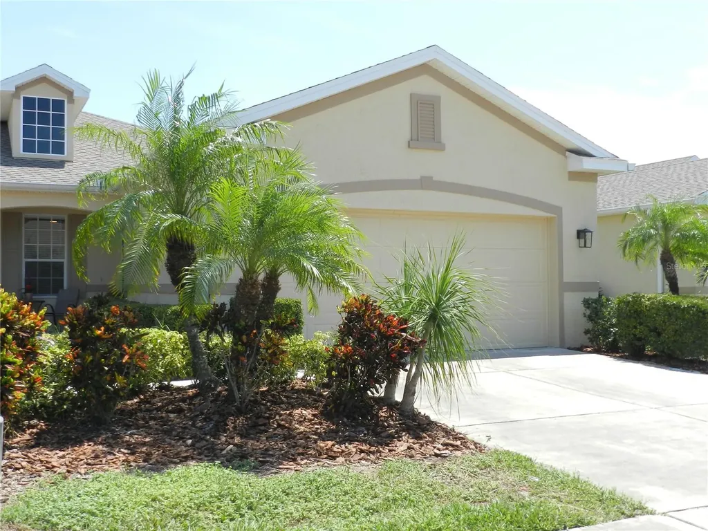 1020 Orca Court Holiday FL 34691