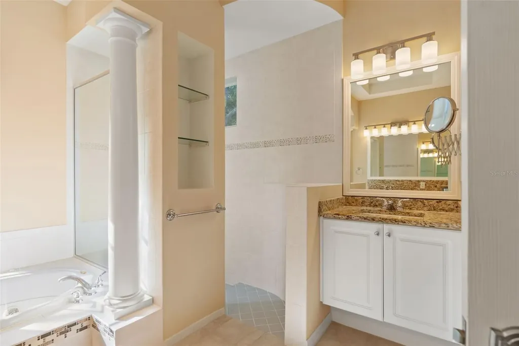 17890 Arbor Greene Drive Tampa FL 33647