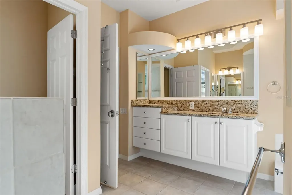 17890 Arbor Greene Drive Tampa FL 33647