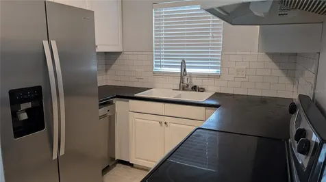 1301 N Barnes Street Plant City FL 33563