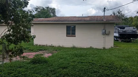 1301 N Barnes Street Plant City FL 33563