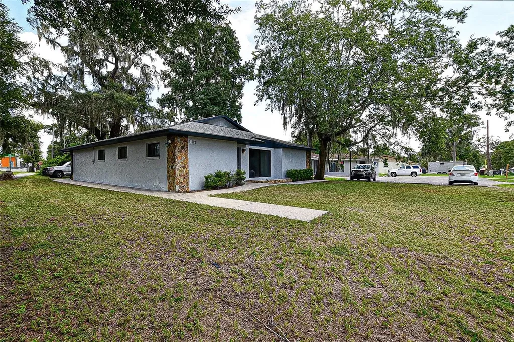 11121 SE 53rd Court Belleview FL 34420