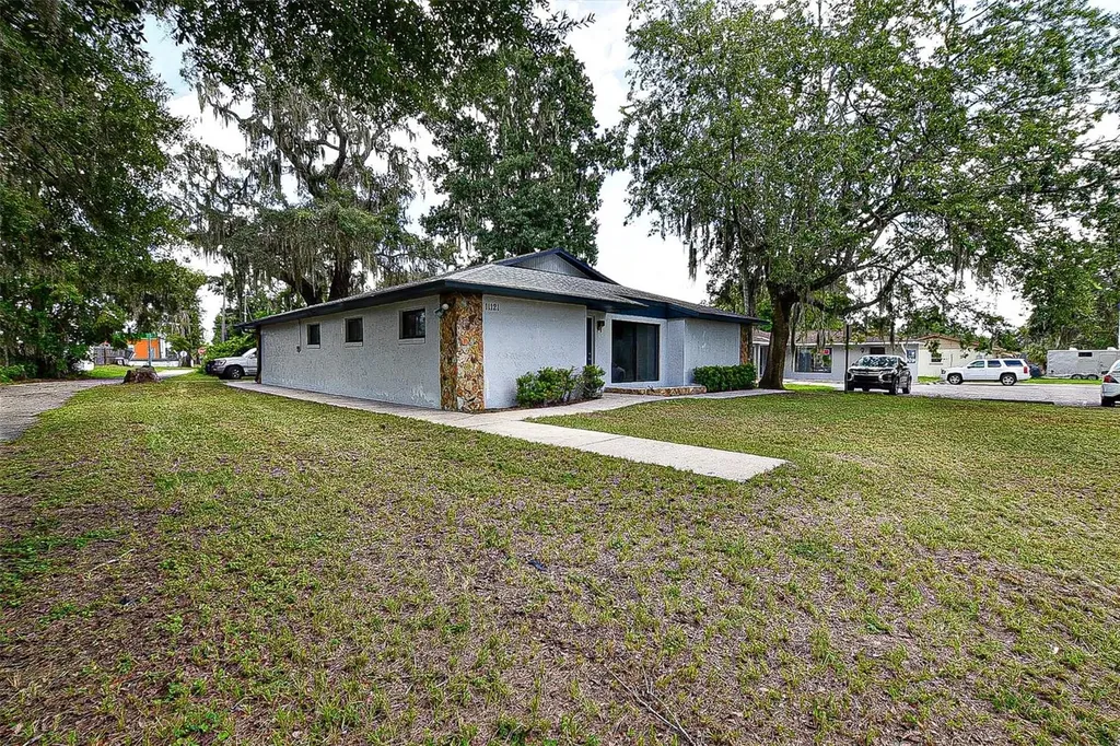 11121 SE 53rd Court Belleview FL 34420