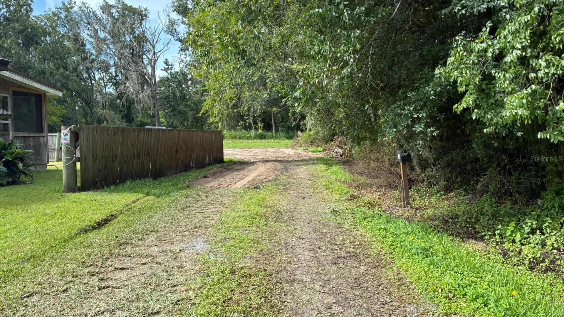 706 E Cherry Plant City FL 33563