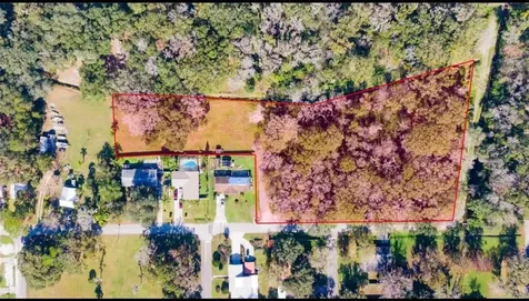 706 E Cherry Plant City FL 33563