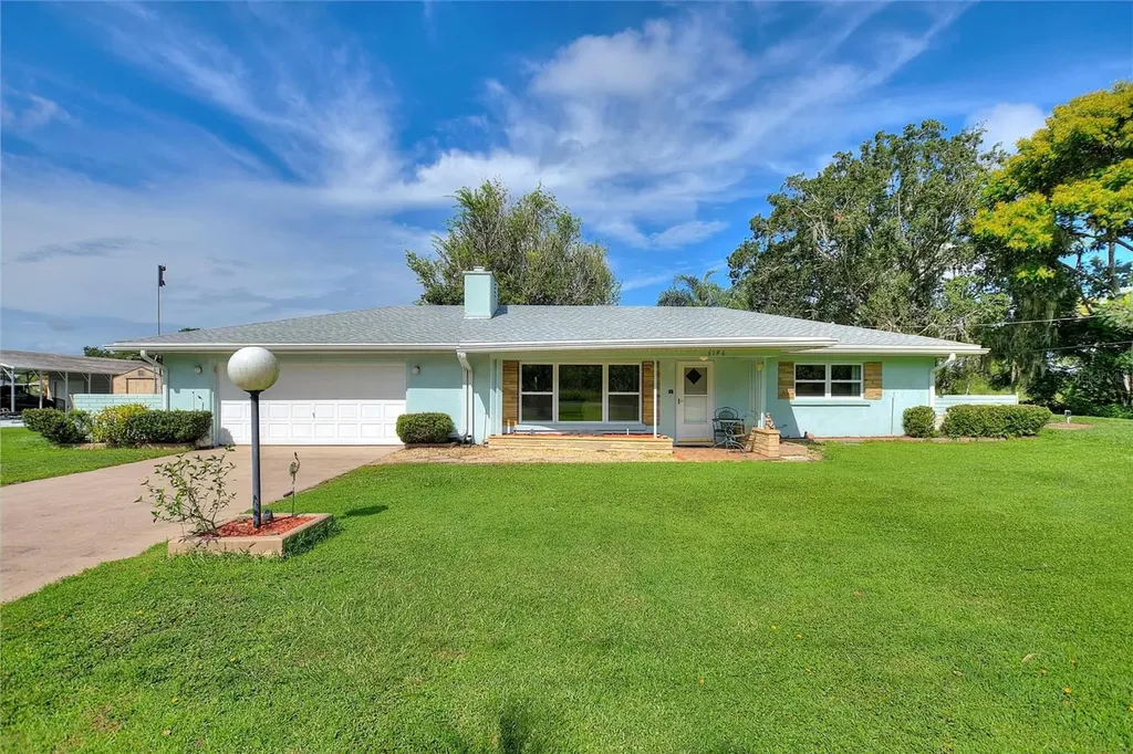6196 Lantana Drive N Indian Lake Estates FL 33855