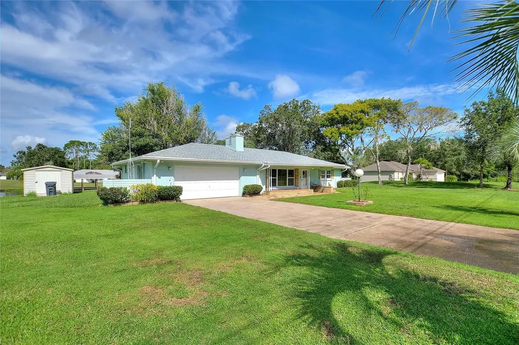 6196 Lantana Drive N Indian Lake Estates FL 33855