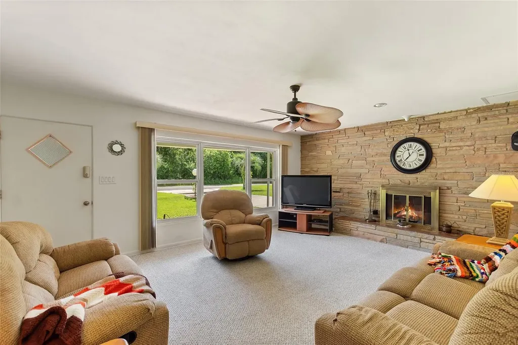 6196 Lantana Drive N Indian Lake Estates FL 33855