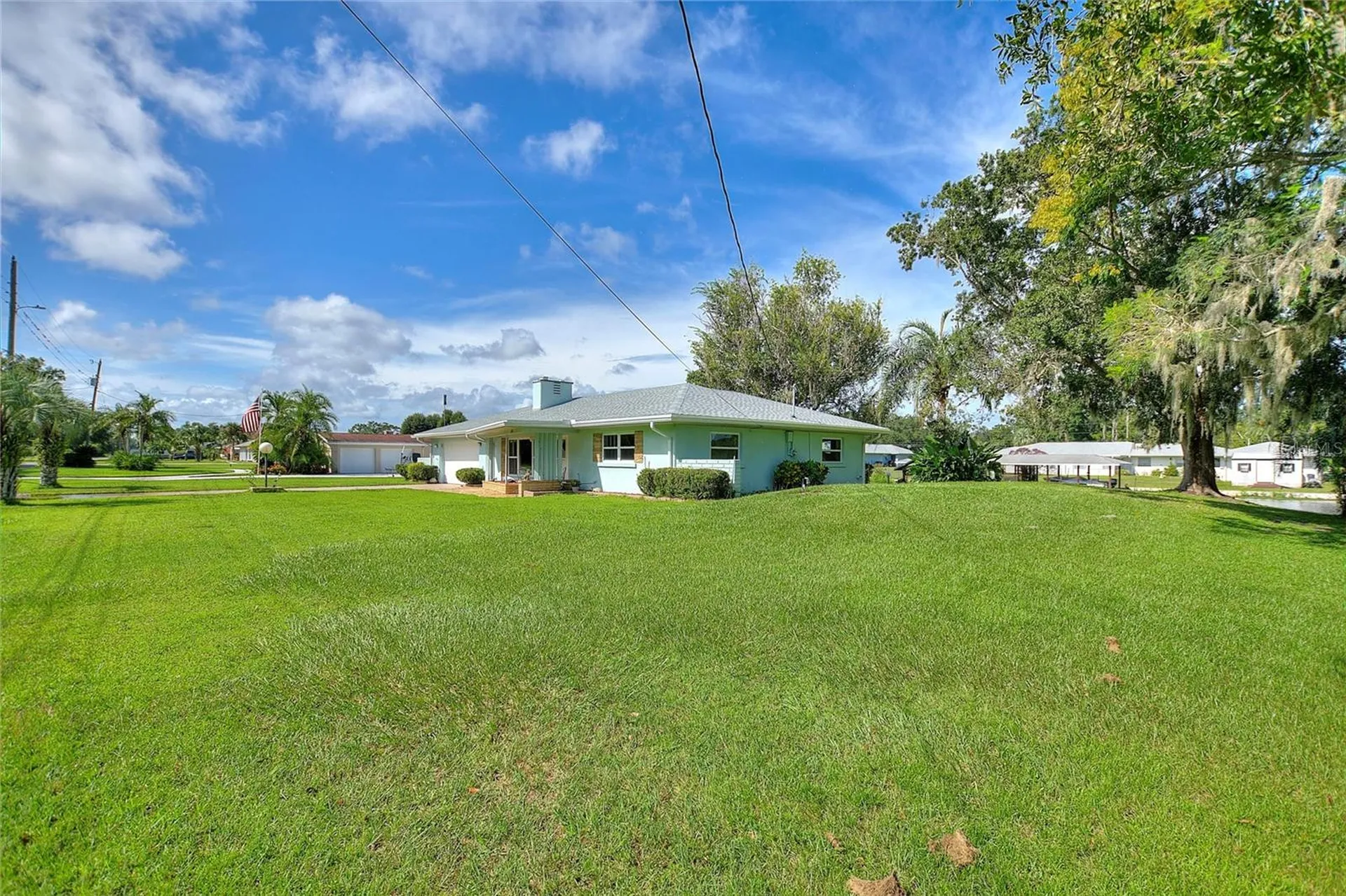 6196 Lantana Drive N Indian Lake Estates FL 33855