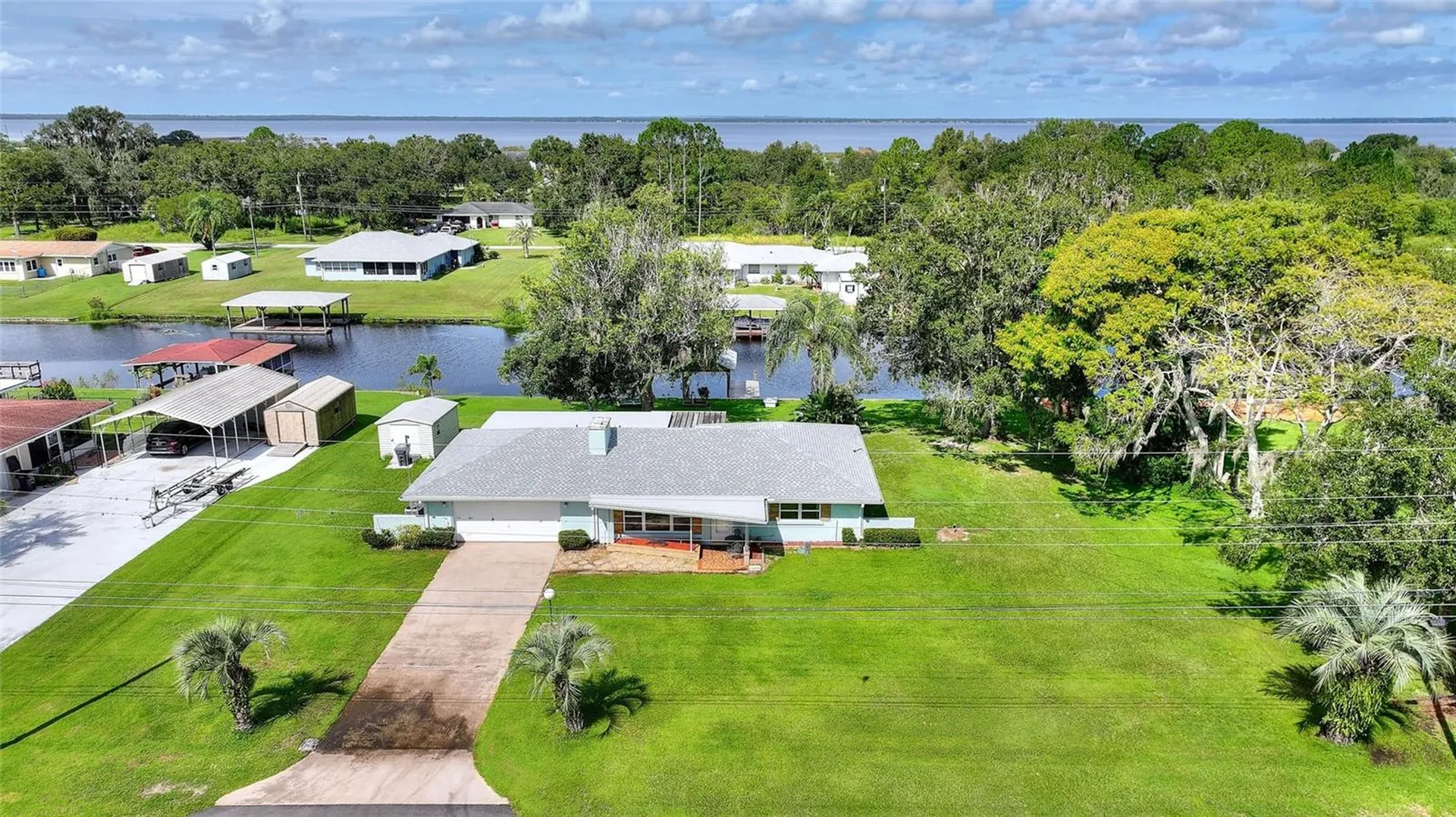 6196 Lantana Drive N Indian Lake Estates FL 33855
