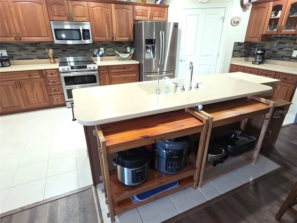 8152 Southern Pines Drive Brooksville FL 34601