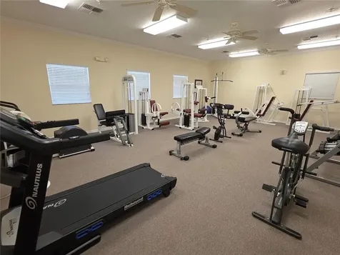 8152 Southern Pines Drive Brooksville FL 34601
